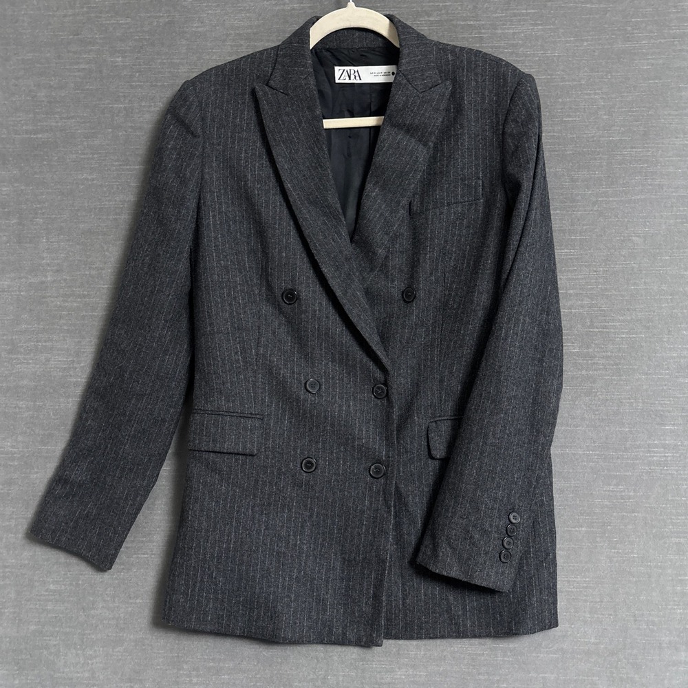 Zara Blazer M Gray Pinstripe Double Breasted Peak Lapel Career Office Menswear